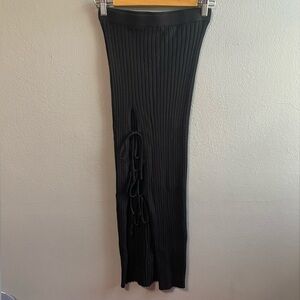 Beige Botany Ribbed Knit Side Lace Up Tube Midi Fitted Black Skirt. Size Small
